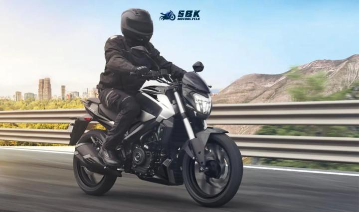 The Best 300cc Motorcycles to Consider | Top 300cc Ride Bike Bajaj Dominar 250D The Bajaj Dominar 250D, with 27hp of power and 23.5nm of torque, offers powerful performance. ABS-equipped front and rear brakes provide a safe ride. With a seat height of 80cm, this motorcycle weighs 180kg.