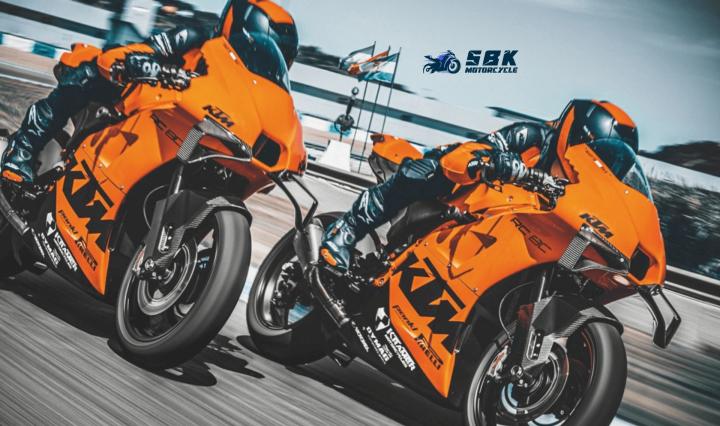 NEW 2024 KTM RC 8C Features, Price, and Top Speed | KTM RC 8C Features Ultimate Racing Experience With only 100 units meticulously hand-built, each KTM RC 8C offers a rare opportunity to experience the pinnacle of track-focused engineering. Its dedicated racing exhaust, outfitted with an Akrapovič titanium muffler, unleashes a symphony of power, while the racing air box and filter ensure optimal airflow for maximum performance. Top Speed and Pricing The KTM RC 8C doesn't just aim to dominate the track; it sets new standards for speed and performance. With a top speed of 301 km/h, it blazes a trail of adrenaline wherever it goes. In India, this epitome of racing excellence commands a price tag of INR 35,71,000, reflecting its exclusivity and uncompromising dedication to performance. Conclusion In essence, the KTM RC 8C transcends the realm of mere motorcycles, emerging as a symphony of speed, agility, and precision. With its unwavering commitment to performance and its relentless pursuit of victory, this limited-edition racing marvel stands poised to leave its mark on the track, setting new standards of excellence with every blistering lap.