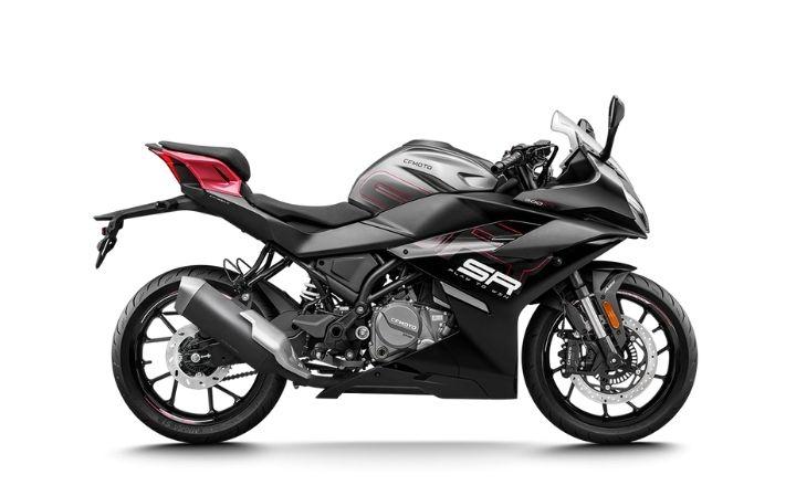 CF MOTO 300SR Motorcycle Model Specifications: Torkue:27nm., Power:30hp, Weight:155, Top Speed:167, Fuel Capacity: 12, Fuel consumption: 3.7, Number of Cylinders:1, Number of Valve: 4