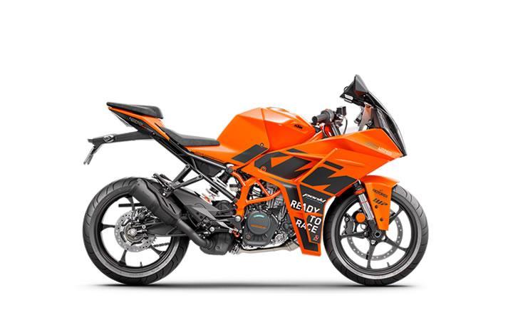 KTM RC 125 Motorcycle Model Specifications: Torkue:12nm., Power:14.7hp, Weight:147, Top Speed:130, Fuel Capacity: 13.7, Fuel consumption: 2.4, Number of Cylinders:1, Number of Valve: 4