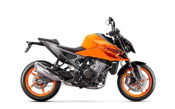 KTM 990 Duke Motorcycle Model Specifications: Torkue:103nm., Power:123hp, Weight:198, Top Speed:250, Fuel Capacity: 15, Fuel consumption: 4.7, Number of Cylinders:2, Number of Valve: 8