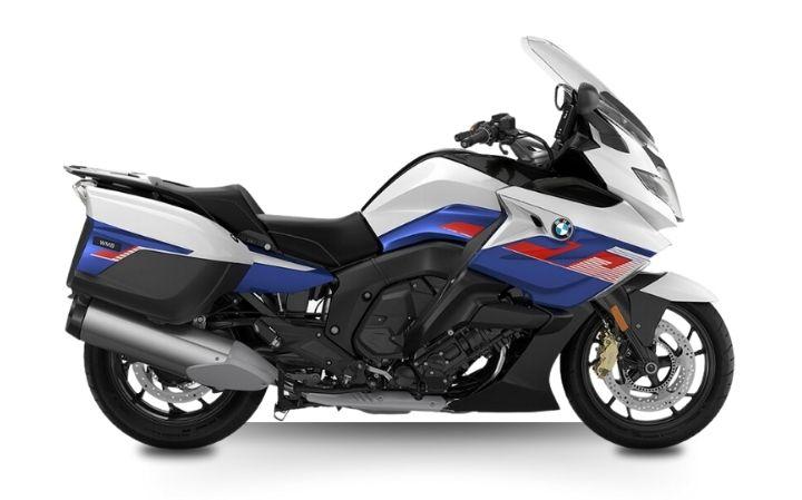 BMW K 1600 GT Motorcycle Model Specifications: Torkue:180nm., Power:160hp, Weight:343, Top Speed:245, Fuel Capacity: 26.5, Fuel consumption: 6.5, Number of Cylinders:6, Number of Valve: 24