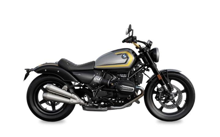 BMW R 12 Motorcycle Model Specifications: Torkue:110nm., Power:95hp, Weight:227, Top Speed:210, Fuel Capacity: 14, Fuel consumption: 5.7, Number of Cylinders:2, Number of Valve: 8